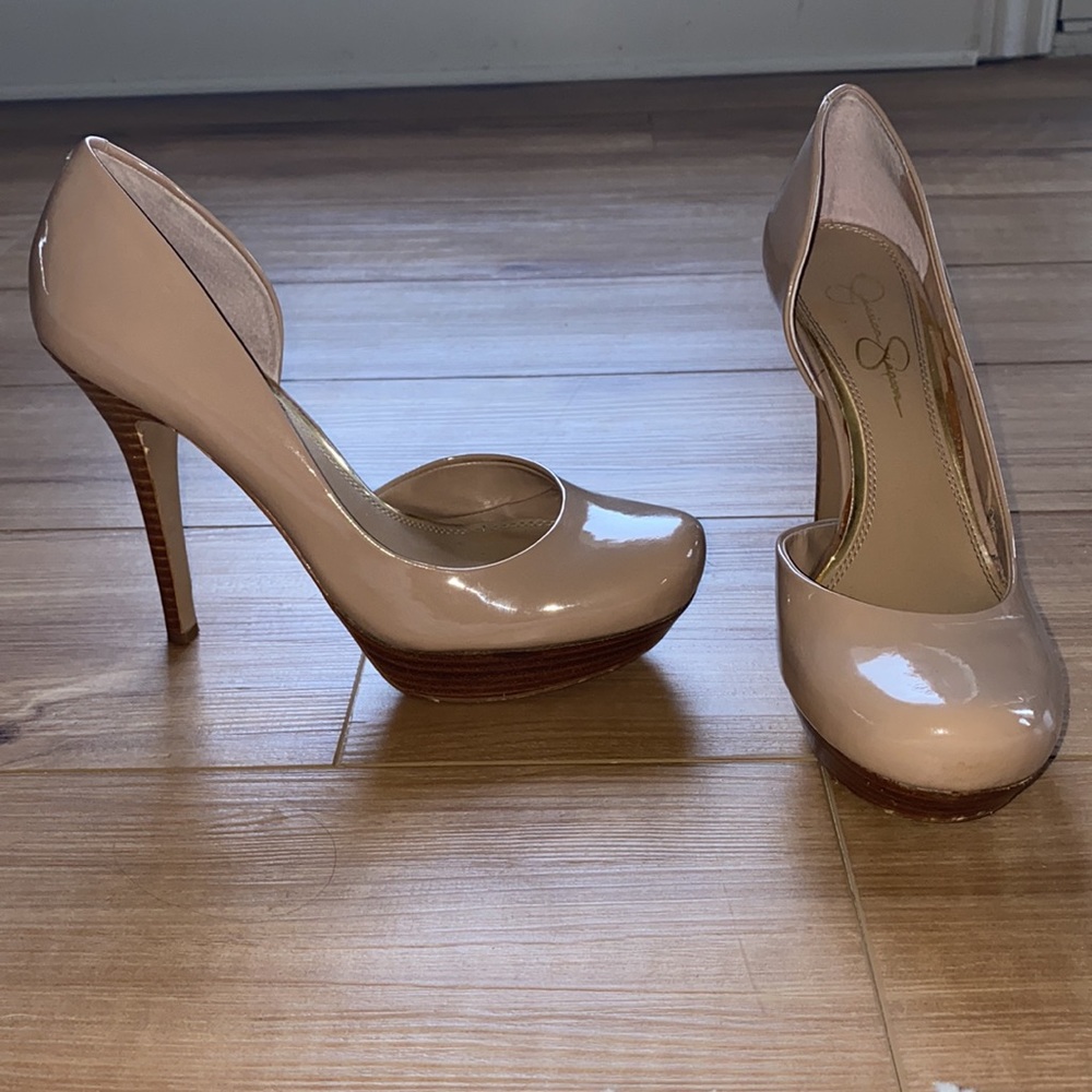 Jessica Simpson nude heels EUC size 9